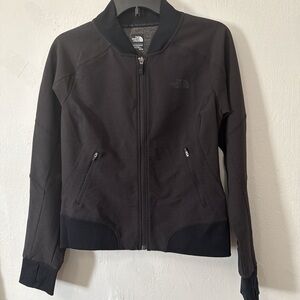The North Face Mountain Athletics Women M Black Jacket CDV0 Discontinued Rare